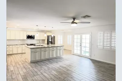 5761 W Larkspur Drive, Glendale, AZ 85304 - Photo 8