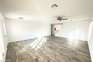 5761 W Larkspur Dr, Glendale, AZ 85304 - Photo 2