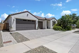 16118 W Desert Hills Dr, Surprise, AZ 85379 - Photo 1