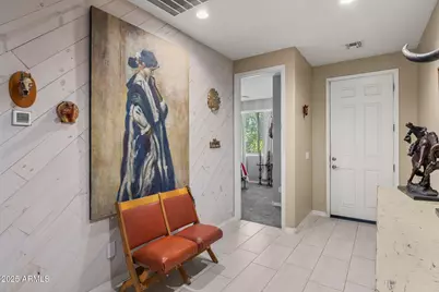 16118 W Desert Hills Drive, Surprise, AZ 85379 - Photo 8