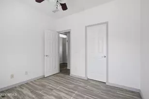 209 N 76th Pl, Mesa, AZ 85207 - Photo 18