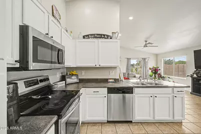 2525 W Gold Mine Way, San Tan Valley, AZ 85144 - Photo 20