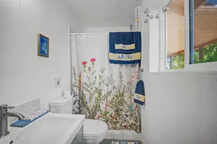 8243 E Monte Vista Rd, Scottsdale, AZ 85257 - Photo 24