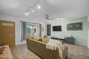 8243 E Monte Vista Rd, Scottsdale, AZ 85257 - Photo 8