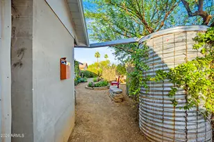 8243 E Monte Vista Rd, Scottsdale, AZ 85257 - Photo 6