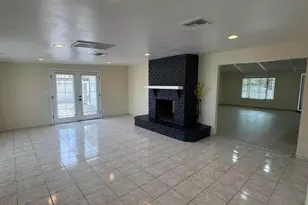 5502 W Frier Dr, Glendale, AZ 85301 - Photo 10