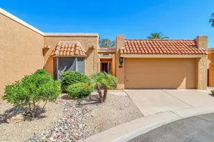 1010 E Becker Ln, Phoenix, AZ 85020 - Photo 2