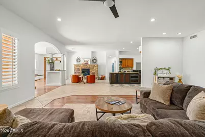 9537 W Electra Lane, Peoria, AZ 85383 - Photo 6