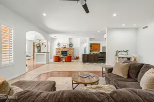 9537 W Electra Ln, Peoria, AZ 85383 - Photo 6