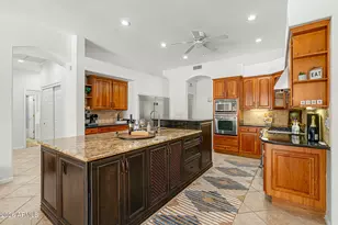 9537 W Electra Ln, Peoria, AZ 85383 - Photo 10