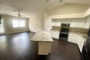 64 N 63rd St, Mesa, AZ 85205 - Photo 4