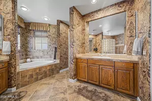975 E County Down Dr, Chandler, AZ 85249 - Photo 24
