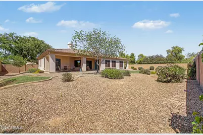 975 E County Down Drive, Chandler, AZ 85249 - Photo 40