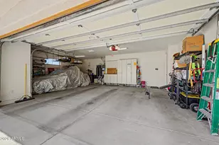 975 E County Down Dr, Chandler, AZ 85249 - Photo 44