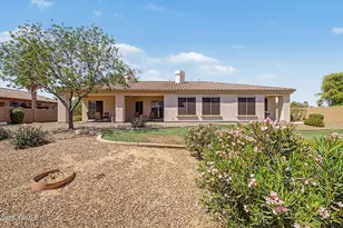 975 E County Down Dr, Chandler, AZ 85249 - Photo 38