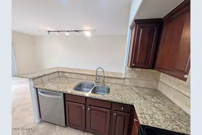 20660 N 40th Street #1052, Phoenix, AZ 85050 - Photo 14
