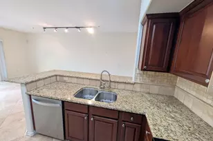 20660 N 40th St, Phoenix, AZ 85050 - Photo 14