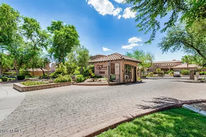 20660 N 40th Street #1052, Phoenix, AZ 85050 - Photo 1