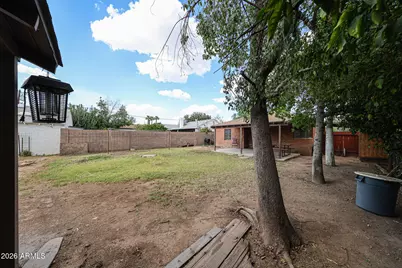 1834 N Laurel Avenue, Phoenix, AZ 85007 - Photo 28
