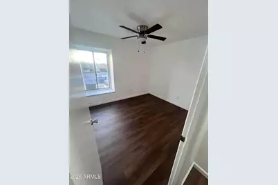 8426 N 34th Drive, Phoenix, AZ 85051 - Photo 2