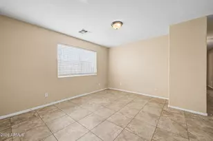 2434 E Roeser Rd, Phoenix, AZ 85040 - Photo 10