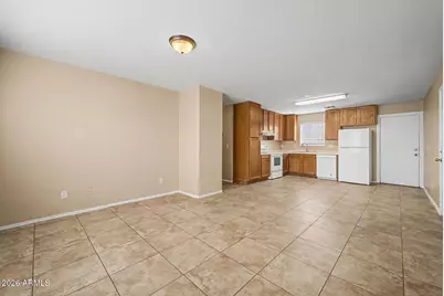 2434 E Roeser Road, Phoenix, AZ 85040 - Photo 8