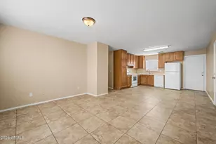 2434 E Roeser Rd, Phoenix, AZ 85040 - Photo 8
