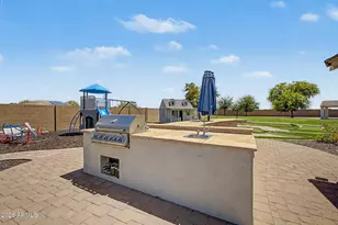18209 W North Ct, Waddell, AZ 85355 - Photo 72