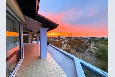 2311 E Euclid Avenue, Phoenix, AZ 85042 - Photo 2