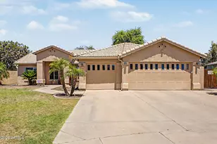 6844 W Columbine Dr, Peoria, AZ 85381 - Photo 2