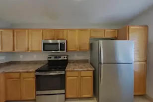 10446 W Orange Dr, Glendale, AZ 85307 - Photo 6