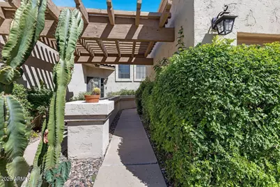 9705 E Mountain View Road #1046, Scottsdale, AZ 85258 - Photo 2