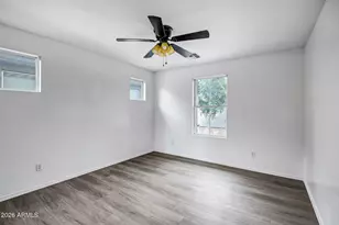 2208 N 78th Glen, Phoenix, AZ 85035 - Photo 12