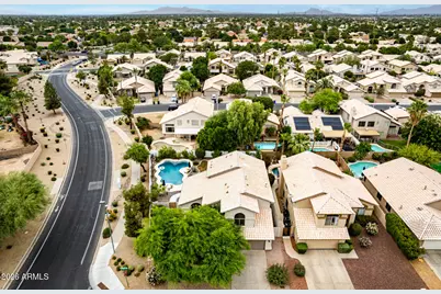1810 E Tremaine Avenue, Gilbert, AZ 85234 - Photo 48