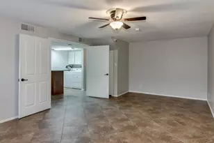 137 E Riviera Dr, Tempe, AZ 85282 - Photo 16