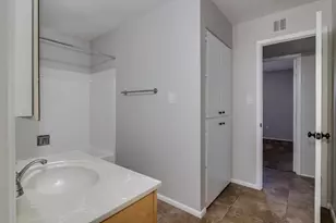 137 E Riviera Dr, Tempe, AZ 85282 - Photo 20