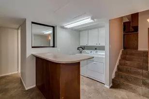 137 E Riviera Dr, Tempe, AZ 85282 - Photo 14