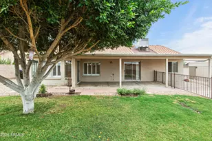 10919 W Lawrence Ln, Peoria, AZ 85345 - Photo 24