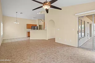 10919 W Lawrence Ln, Peoria, AZ 85345 - Photo 14