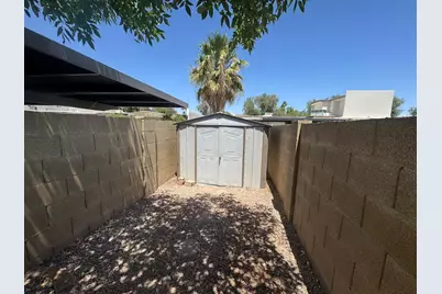 8216 E Keim Drive, Scottsdale, AZ 85250 - Photo 18