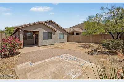 3745 W Amber Nickole Court, Phoenix, AZ 85086 - Photo 32