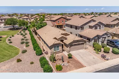44254 W McClelland Drive, Maricopa, AZ 85138 - Photo 10