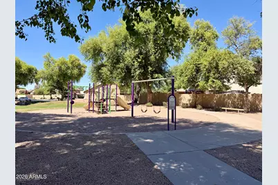 1053 W Myrna Lane, Tempe, AZ 85284 - Photo 38