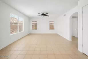 1053 W Myrna Ln, Tempe, AZ 85284 - Photo 12