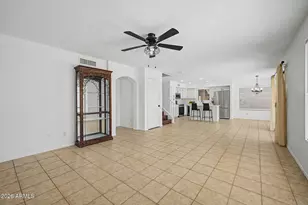 1053 W Myrna Ln, Tempe, AZ 85284 - Photo 10