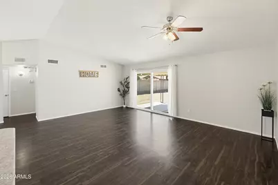 4041 W Pershing Avenue, Phoenix, AZ 85029 - Photo 6