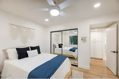 703 E Corte Oro --, Phoenix, AZ 85020 - Photo 18