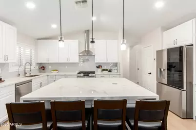 8352 W San Juan Avenue, Glendale, AZ 85305 - Photo 16