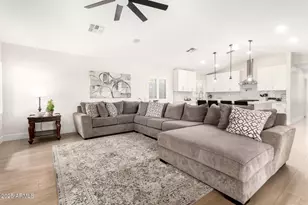 8352 W San Juan Ave, Glendale, AZ 85305 - Photo 10