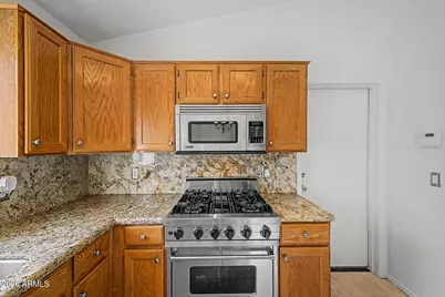 6463 W Escuda Road, Glendale, AZ 85308 - Photo 12
